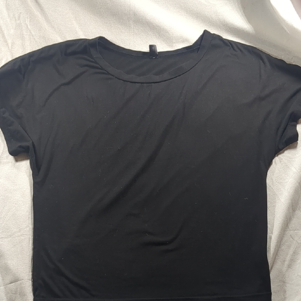 SHEIN Classic Black Short Sleeve Tee